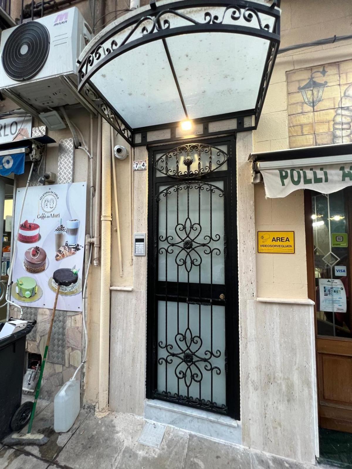 Luxury House Stazione Centrale باليرمو المظهر الخارجي الصورة